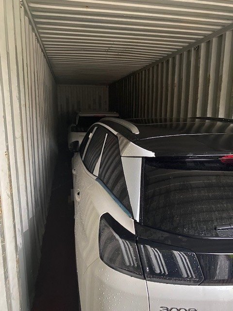 Automotive Logistics | Vehicle & Parts Forwarding Bentri coordinates global automotive movements from Antwerp: vehicles, machinery and parts with accurate planning, safe handling and reliable partners.