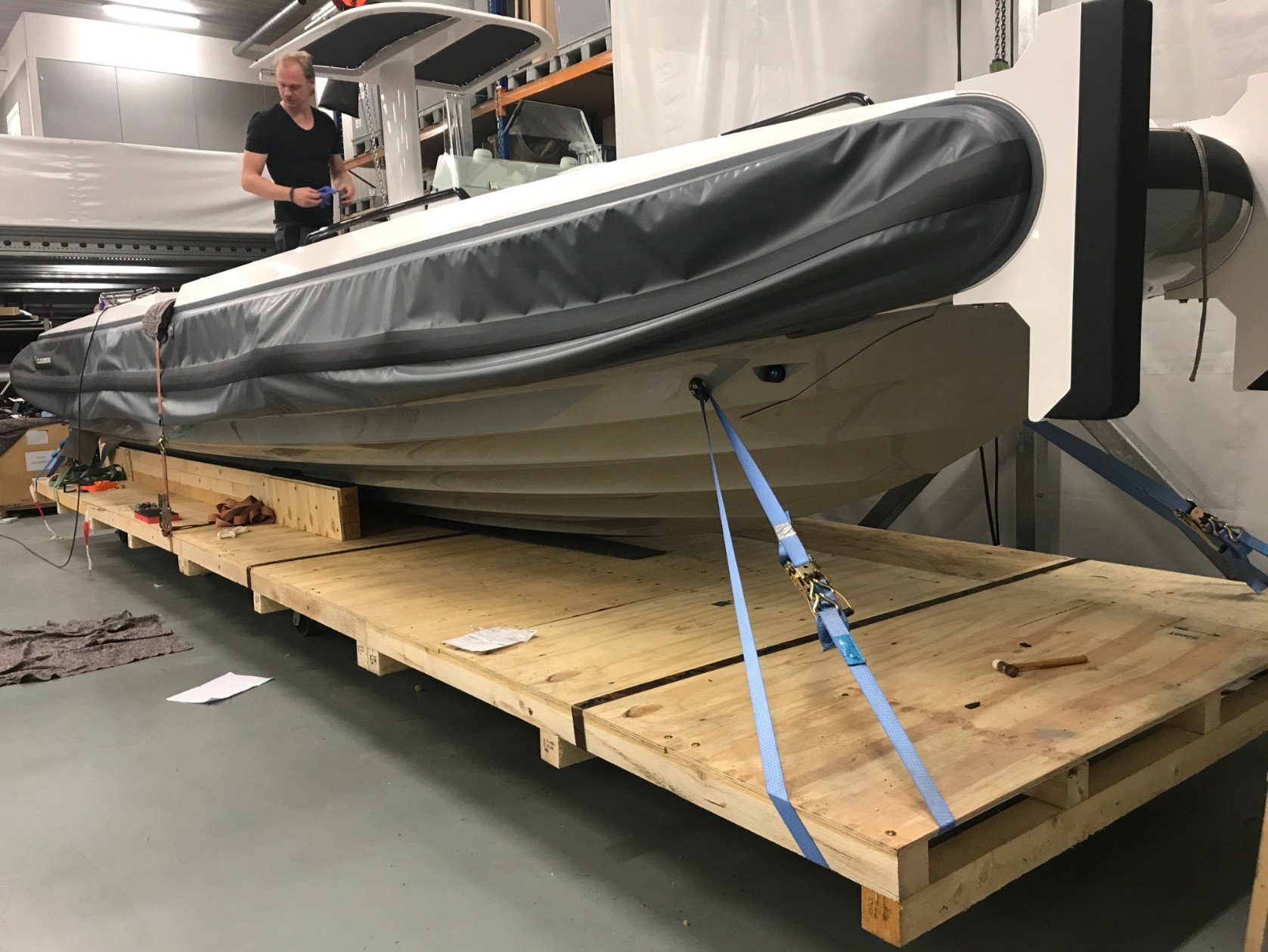 Yacht Shipments & Cradle-Building | Bentri Forwarding Careful yacht and tender handling from Antwerp. Bentri coordinates custom cradle-building, permits and loading with clear updates at every step.