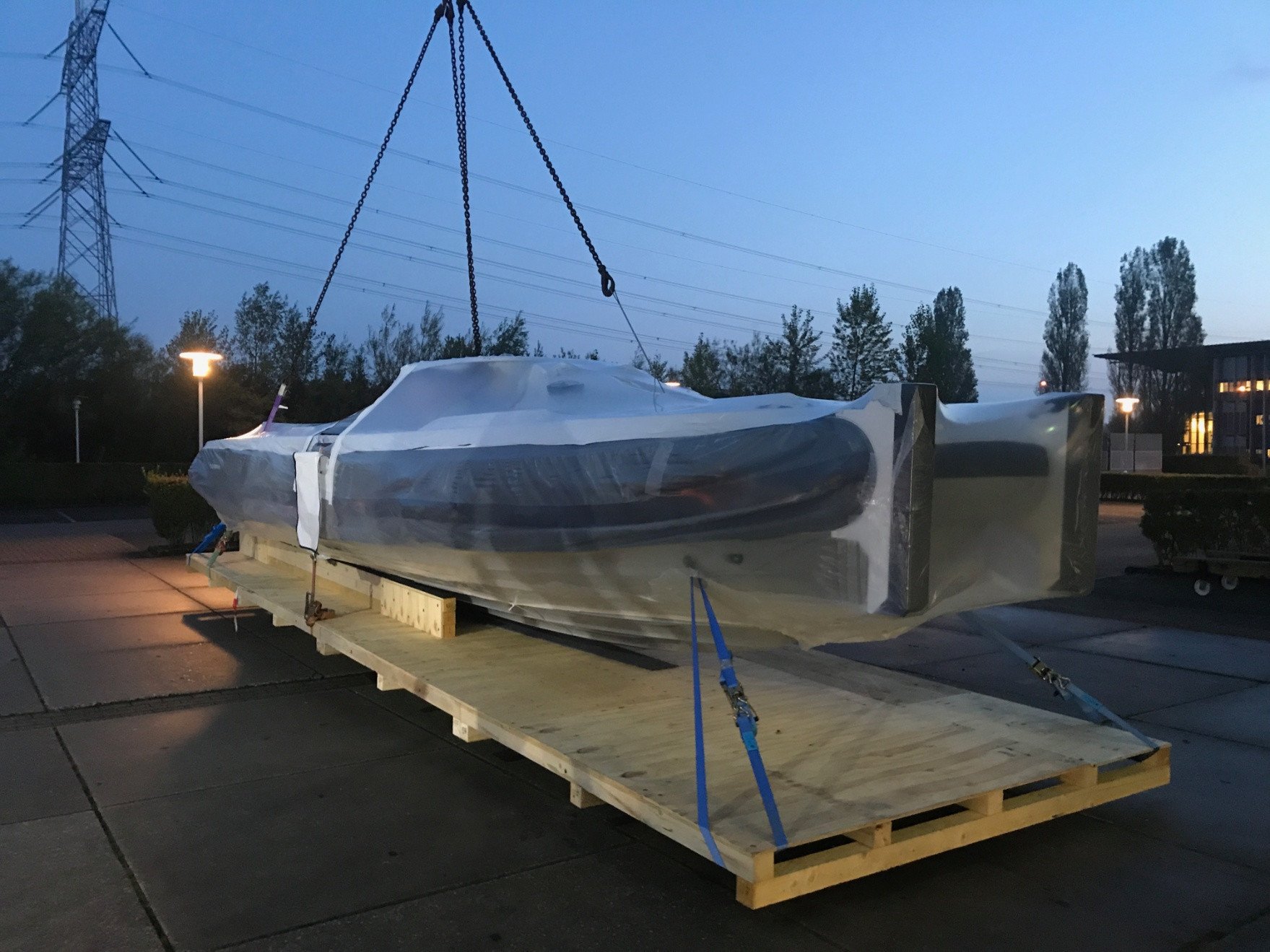 Yacht Shipments & Cradle-Building | Bentri Forwarding Careful yacht and tender handling from Antwerp. Bentri coordinates custom cradle-building, permits and loading with clear updates at every step.