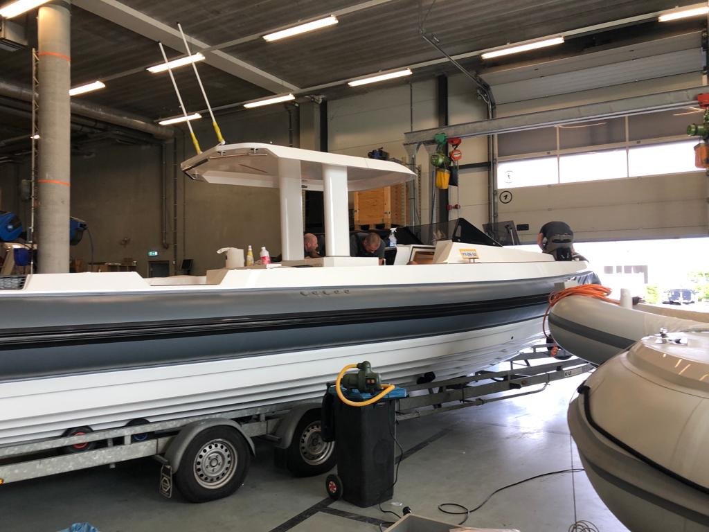 Yacht Shipments & Cradle-Building | Bentri Forwarding Careful yacht and tender handling from Antwerp. Bentri coordinates custom cradle-building, permits and loading with clear updates at every step.